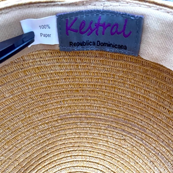 Kestral Sun hat Republica Dominicana - Picture 6 of 6